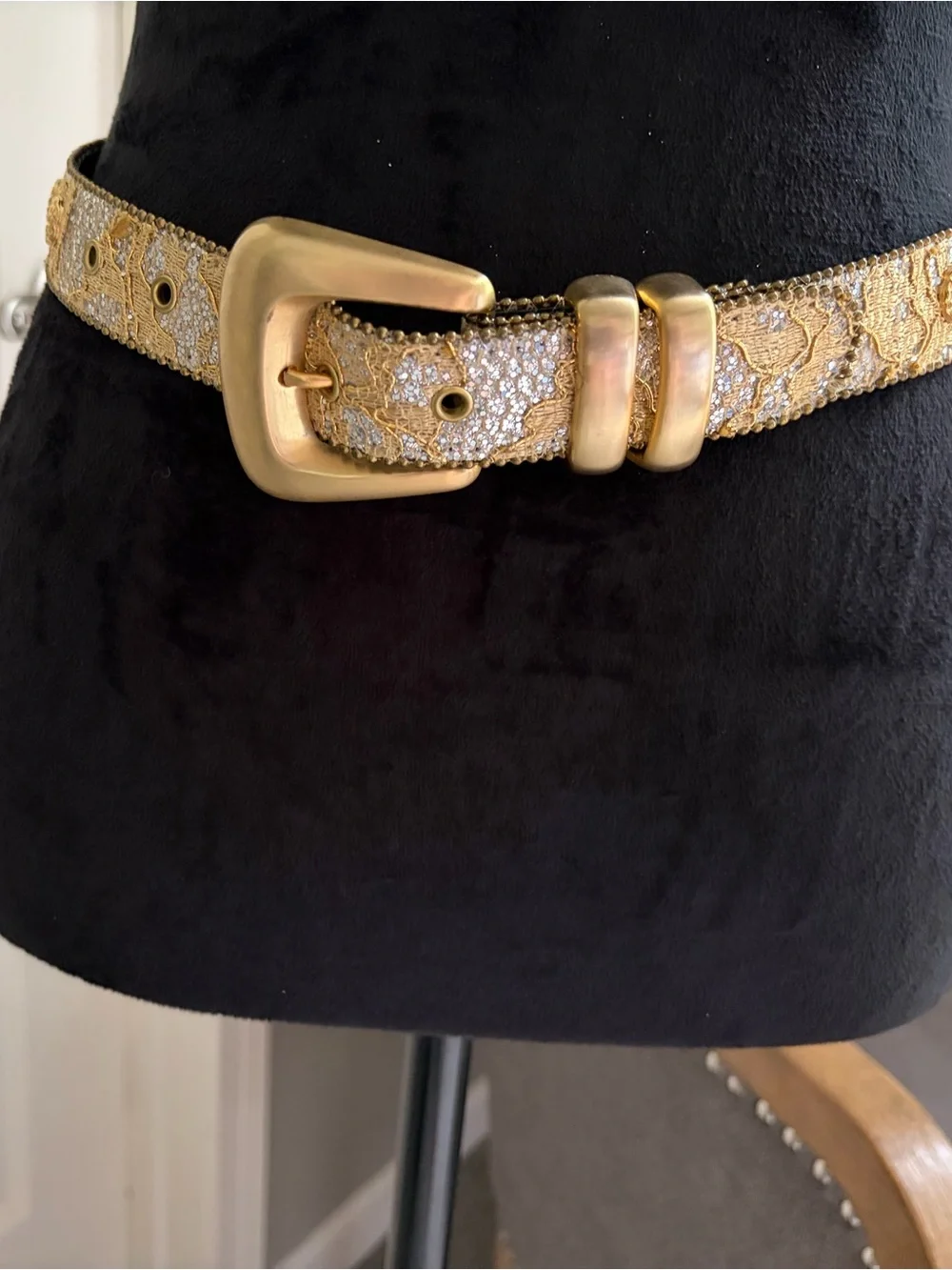 Embellished Metallic Floral Leather Belt - Gold/Brown